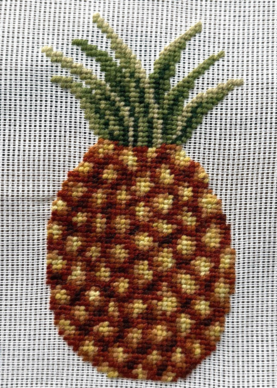 Vintage Preworked Decorator Needlepoint Canvas Pineapple Dritz MCM Design 4 x 7